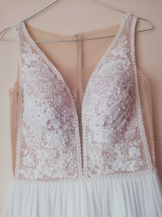 Suknia ślubna, ecru, muślin