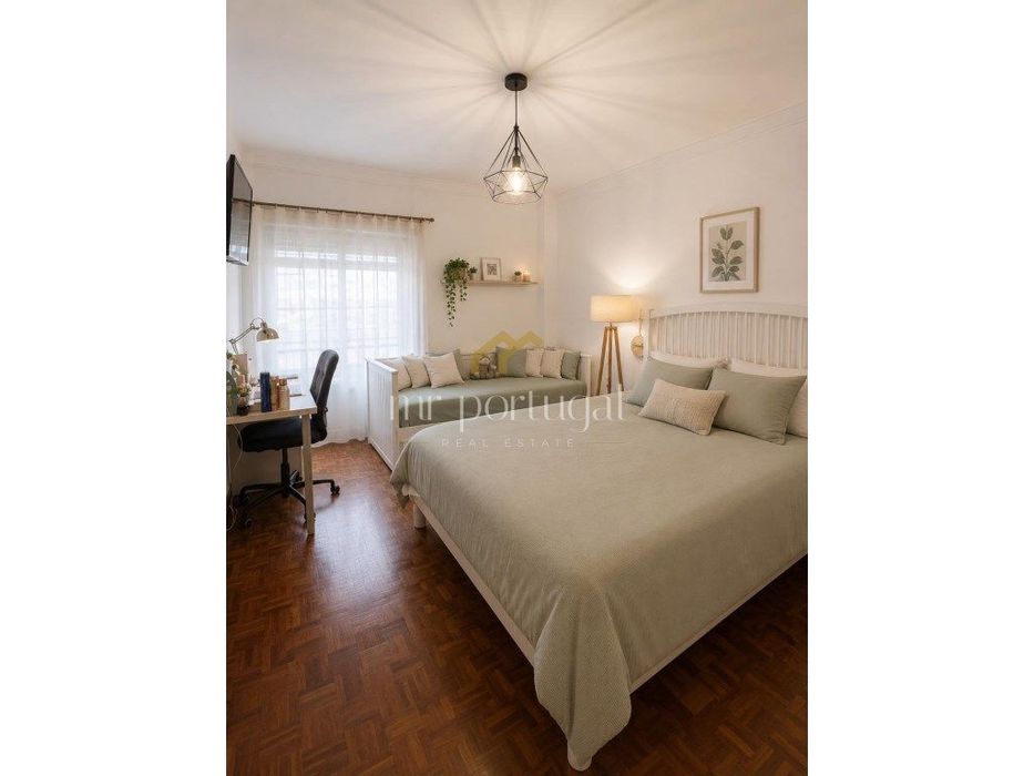 Excelente Apartamento T3 no Centro de Mafra com Parqueamento e Arre...