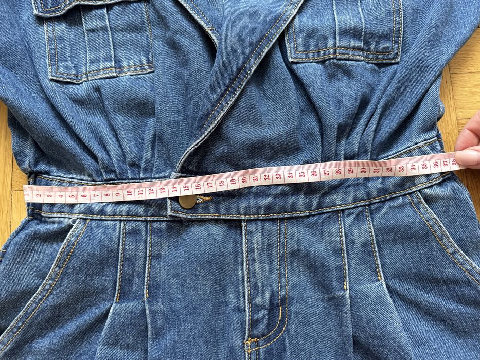 Дзинсовий комбінезон