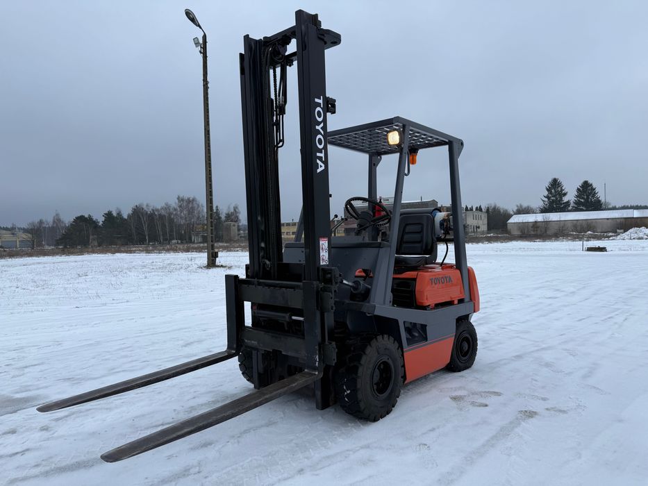 wózek widłowy TOYOTA 4FG15