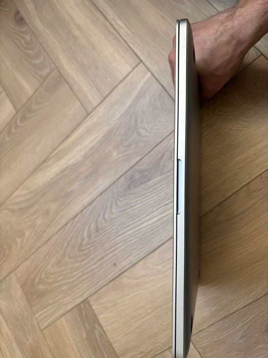 Macbook Pro Retina 13 early 2015 i5 2,7 Ghz 8 GB RAM dysk 128 GB