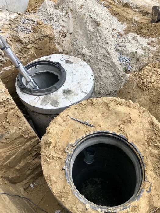 Монтаж каналізації.Бетонні кільця.Септики.