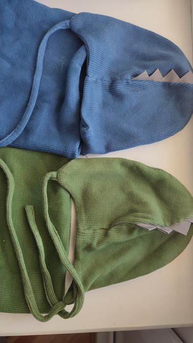 Продам комплект шапка і хомут дівчинка хлопчик Talvi