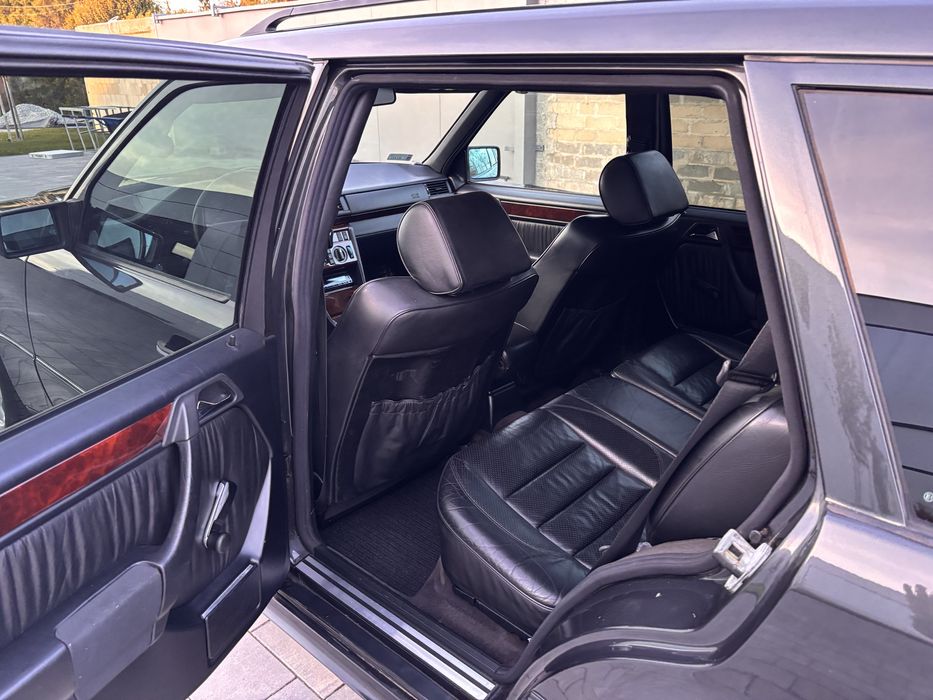 Mercedes-Benz E280T w124 AMG ORGINAŁ!