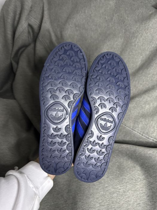 Кросівки ADIDAS SPEZIAL AS 520 40.5 25.5 кроссовки адідас casual