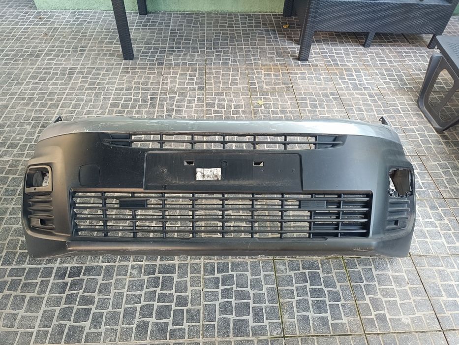 Parachoques Peugeot Partner 2021