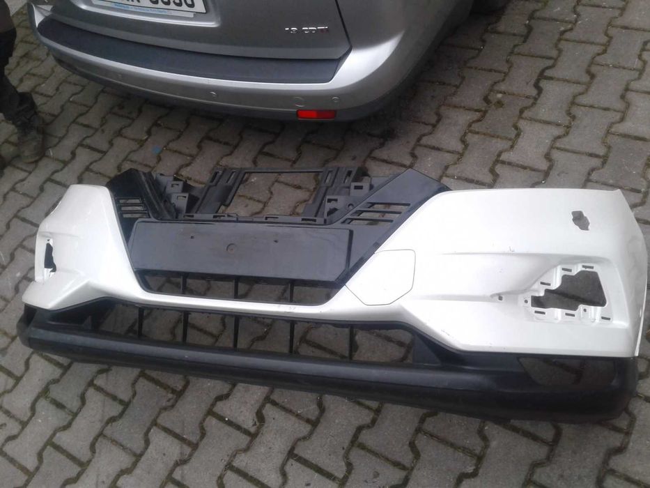 Nissan Navara D40 Lift Pathfinger X-Trail T32 Sderzak Przód Przedni Or
