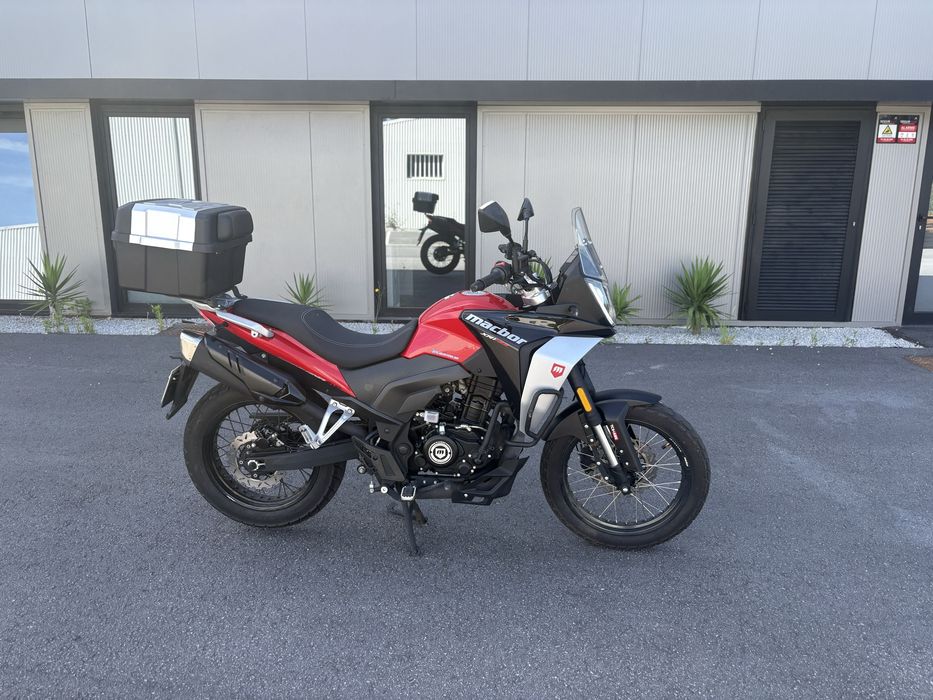 Macbor Xr1 125  ( 15 cv )