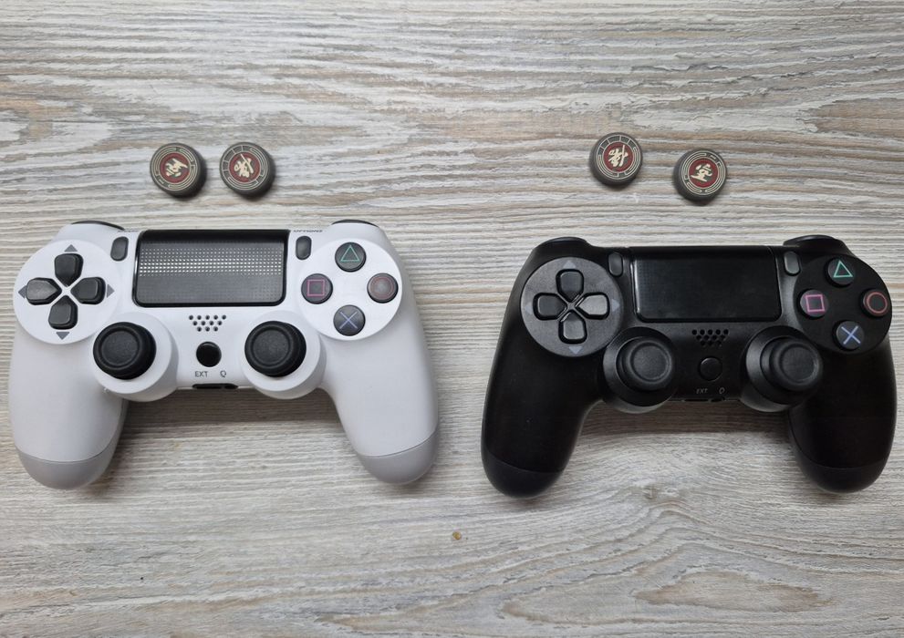 Бездротові геймпади DualShock 4 V2 (Білий та Чорний) + Накладки