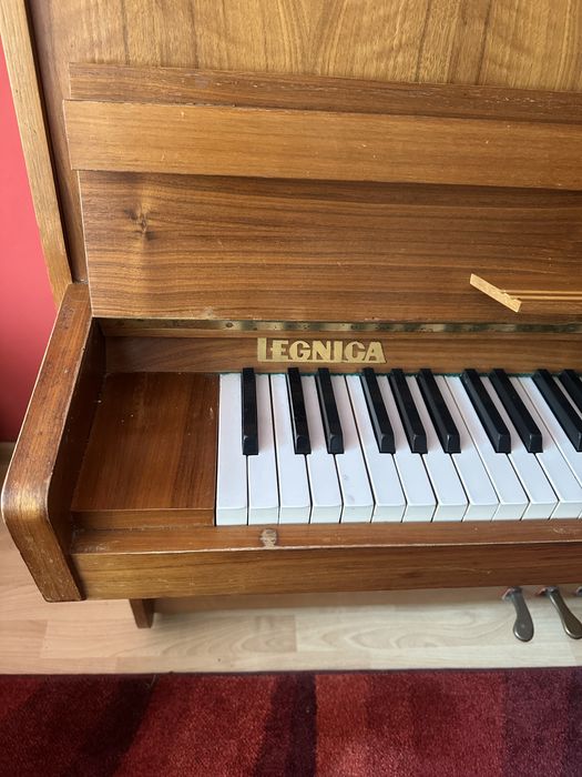 Pianino Legnica sprzedam