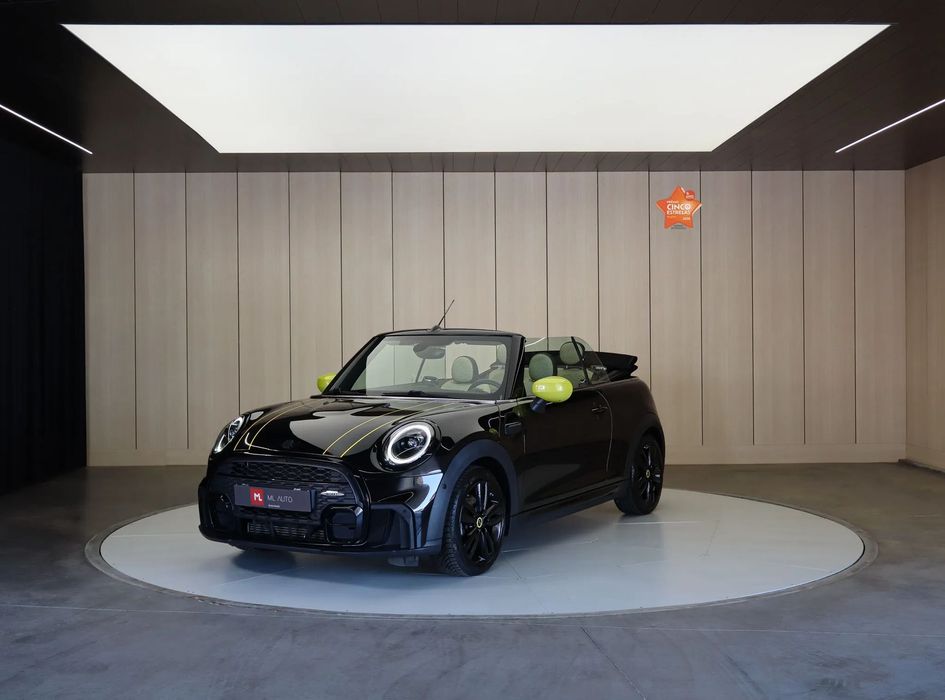 MINI Cabrio Cooper Aut. JCW