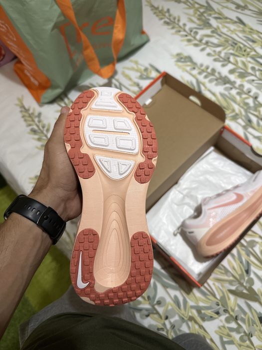 Tenis nike vomero 18