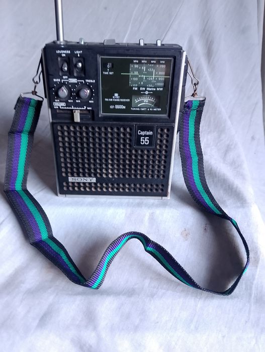 Rádio portátil Sony