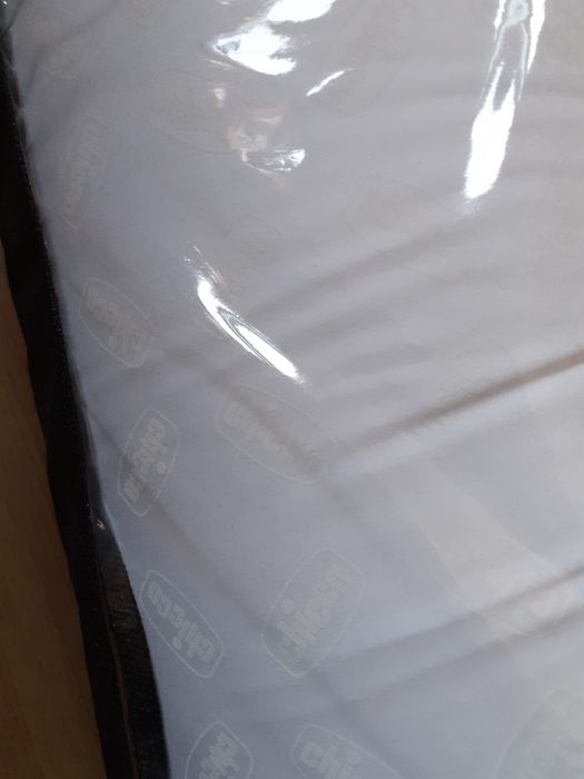 Cama de bebé de viagem mais colchão extra