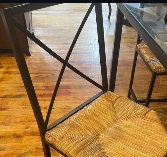 Mesa Ikea + 4 cadeiras