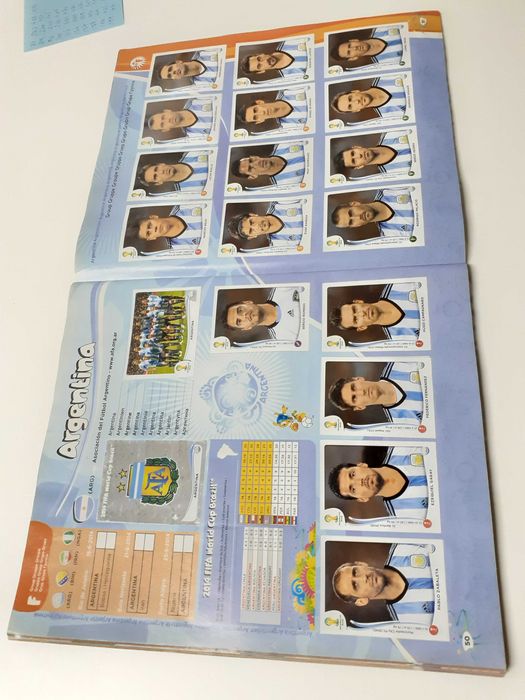 Caderneta cromos Brasil 2014