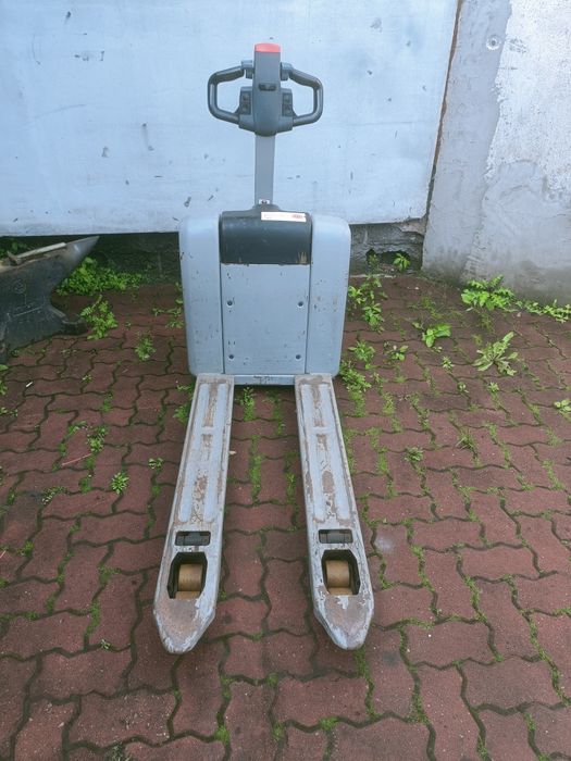 Paleciak elektryczny STILL ECH 15