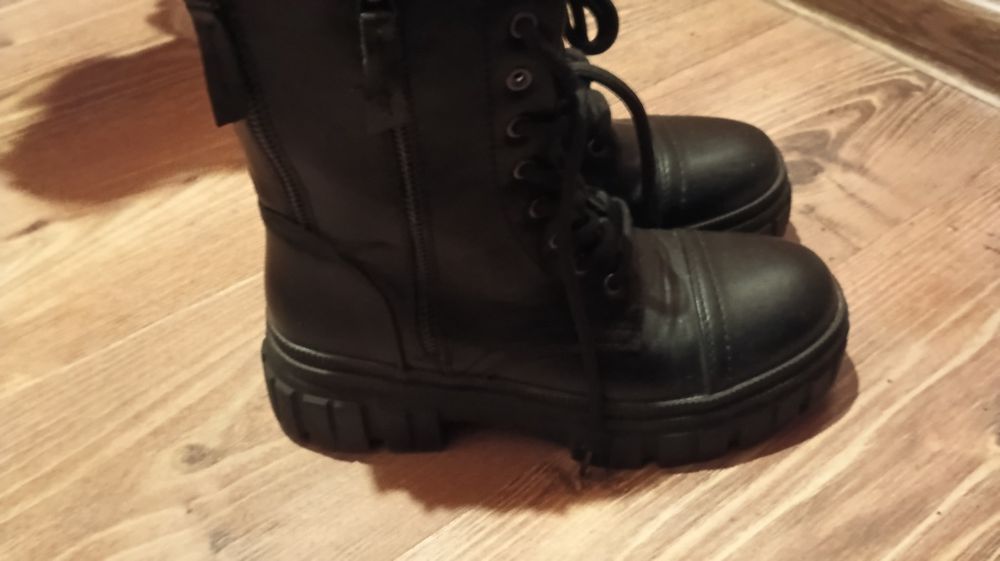 Nowe buty workery