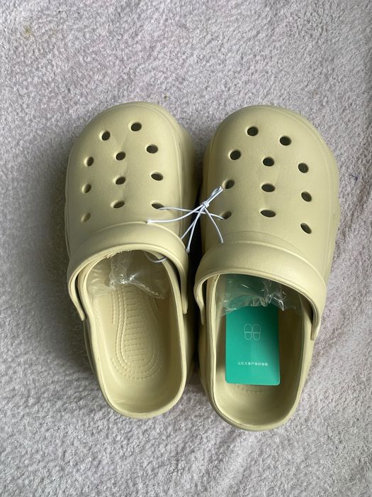 Крокси жіночі на платформі