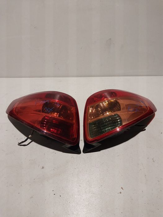 Suzuki sx 4 sx4 prawa lewa lampa tył tylna wkład lampy żarówek