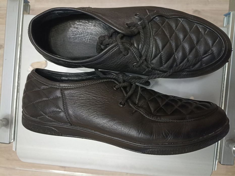 Чоловічі туфлі шкіряні (розмір 43)