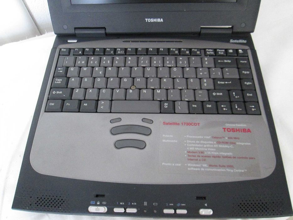 Computador Toshiba para peças