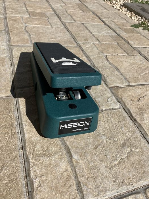 Pedais guitarra Mesa Boogie, Mission Engenering, HBE Korg Line6