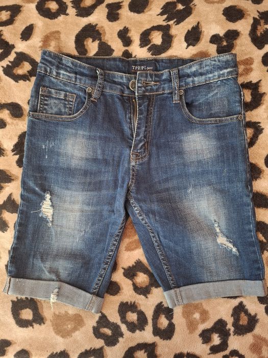 Стильні джинсові шорти