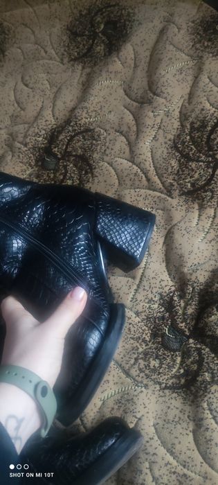 Шкіряні ботінки жіночі, 38 розмір