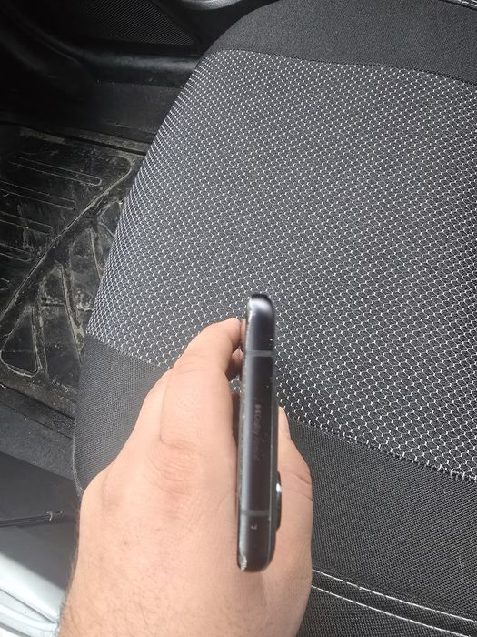 Продам Motorola edge 50 pro  на 512 гб