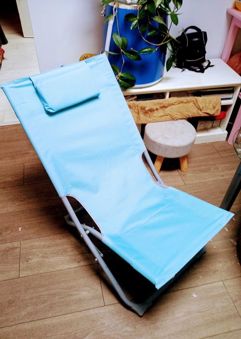 Lezak ogrodowy i na plaze