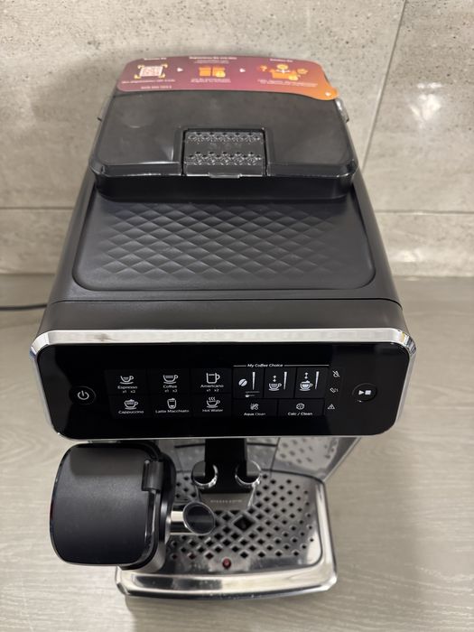 Кофемашина Philips Latte Go EP3246 2021 року