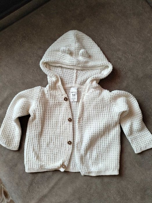 Продам детскую белую кофту Carters