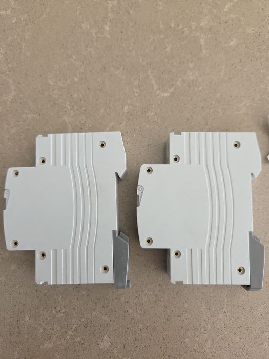 Efapel modus 55 power descarregador de sobretensao