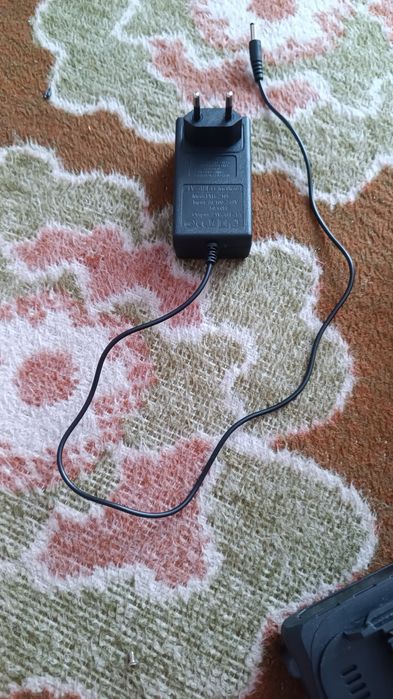 Інвертор + АКБ + зарядний пристрій