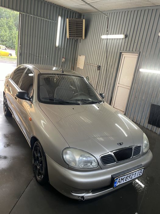 Продам Daewoo lanos 1.5 бенз