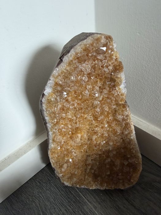 Pedra citrino 32 cm