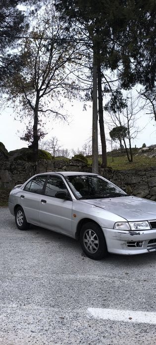 Mitsubishi Lancer 1.6 Gasolina | 1998 | Teto de abrir | IPO  março