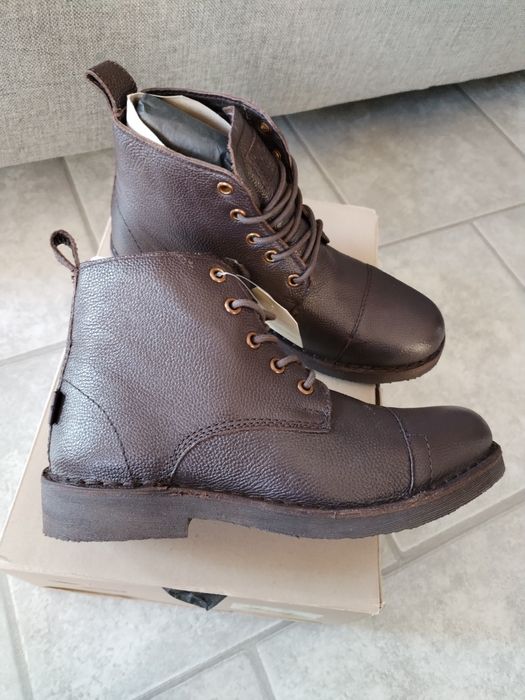 Buty Levi's r. 39meskie  skóra naturalna idealne na wiosnę  brązowe