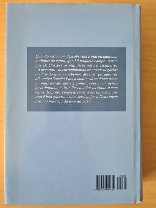 Livro "D. Quixote de la Mancha" de Miguel de Cervantes