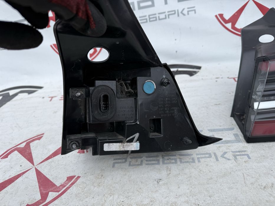 Фонарь задній тесла 3 Tesla model 3 USA