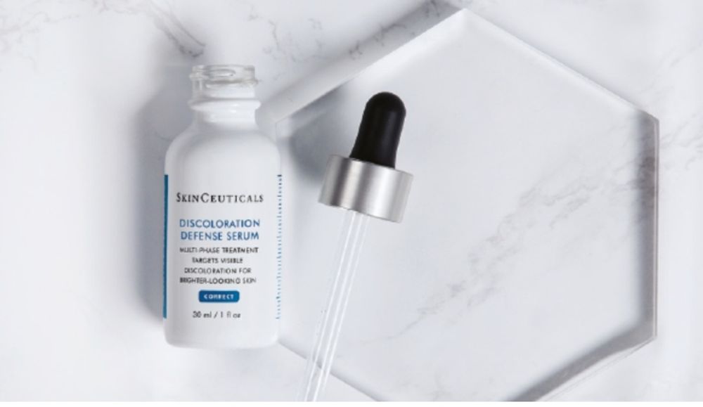 SkinCeuticals Discoloration Defense Serum Сироватка проти пігментації,