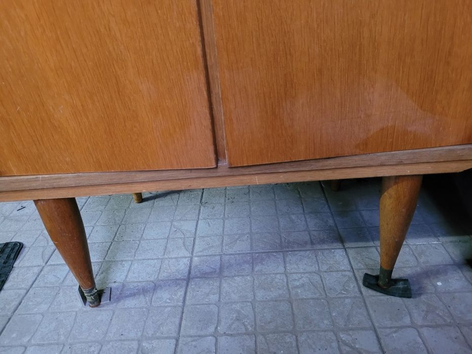 Móvel  Cristaleira Estilo Nórdico