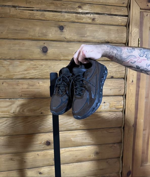 Женские кроссовки Ultera