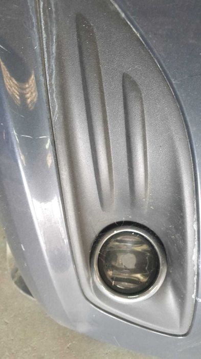 Ford Fiesta mk6 guarda lamas cava roda farois nevoeiro.