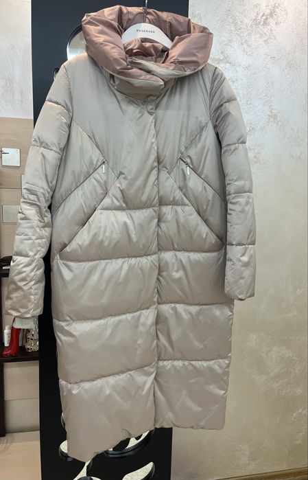 Зимовий пуховик/куртка довга бренду Batterflei