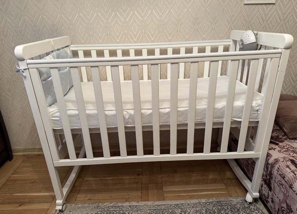 Дитяче ліжечко Верес