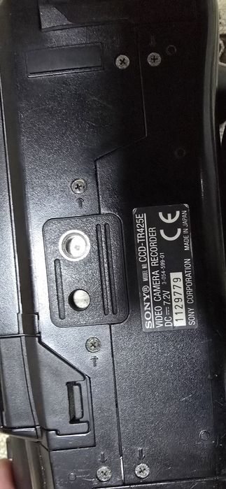 Продам Відеокамеру Sony Handycam CCD-TR425E