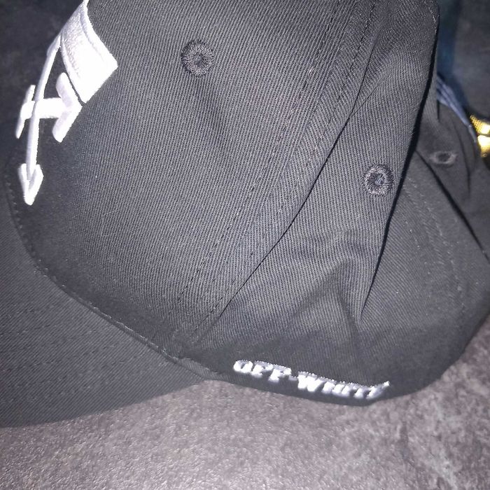 Czapka  Off White unisex