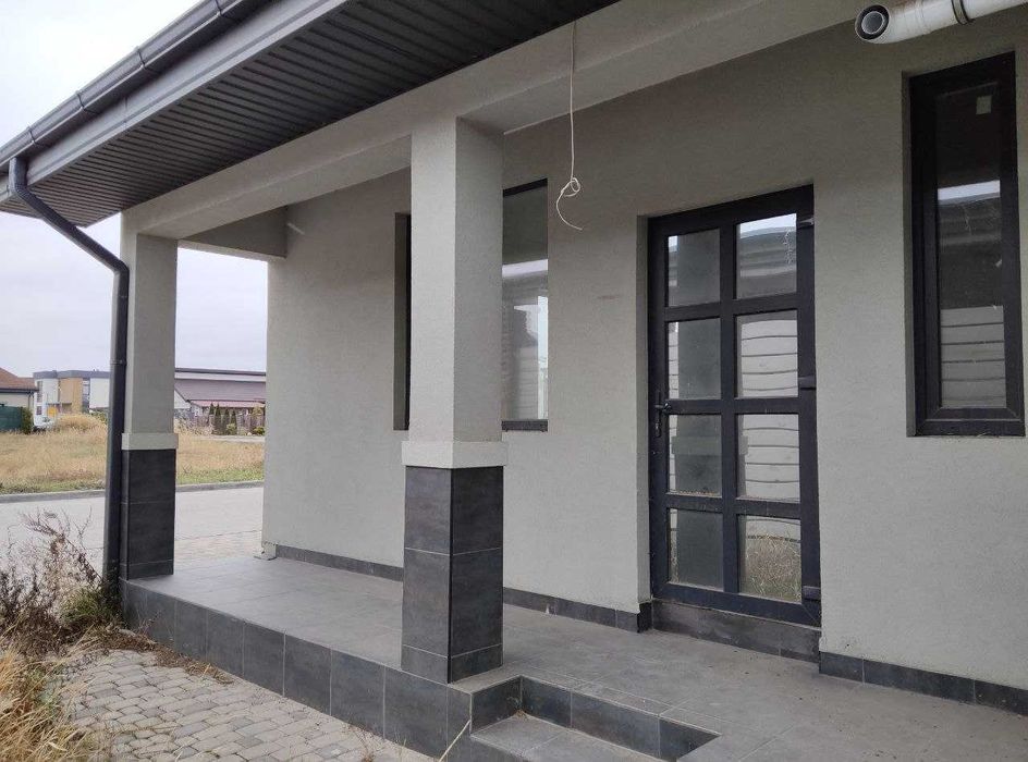 Продам 3-к двухэтажную квартиру в таунхаусе АСЖД " Золотые Ключи "